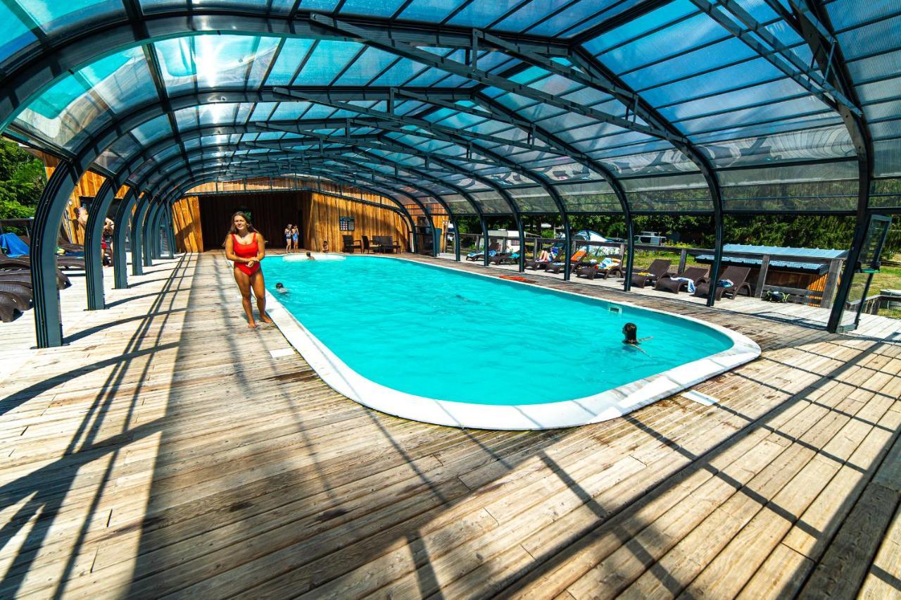 Camping Les Vernieres La Bourboule Sancy Экстерьер фото