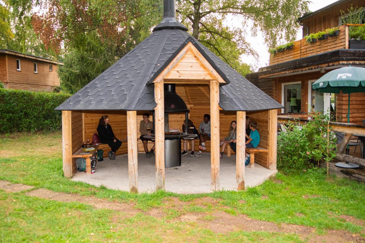 Camping Les Vernieres La Bourboule Sancy Экстерьер фото