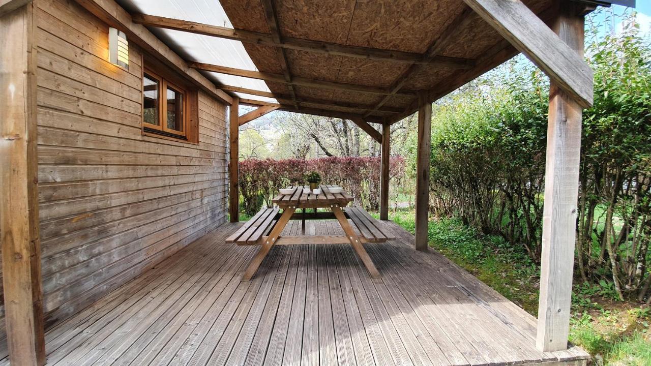 Camping Les Vernieres La Bourboule Sancy Экстерьер фото