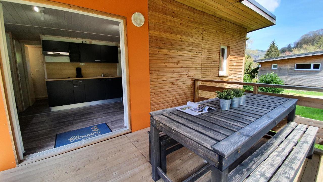 Camping Les Vernieres La Bourboule Sancy Экстерьер фото