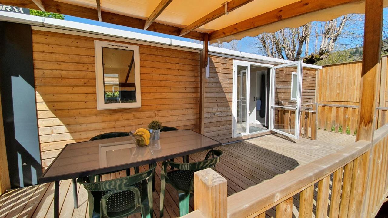 Camping Les Vernieres La Bourboule Sancy Экстерьер фото