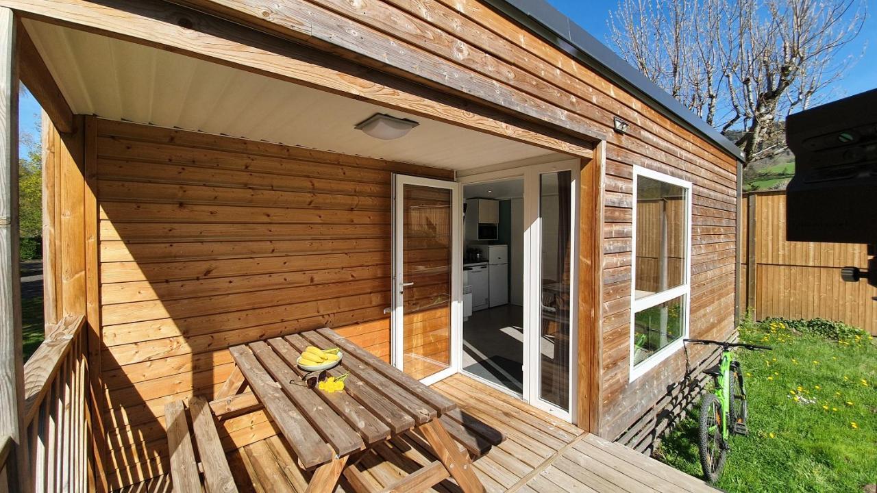 Camping Les Vernieres La Bourboule Sancy Экстерьер фото