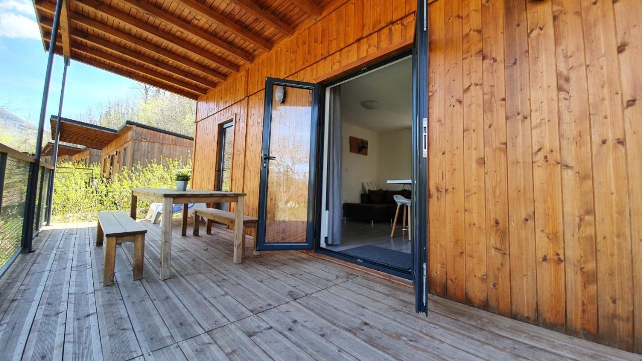 Camping Les Vernieres La Bourboule Sancy Экстерьер фото