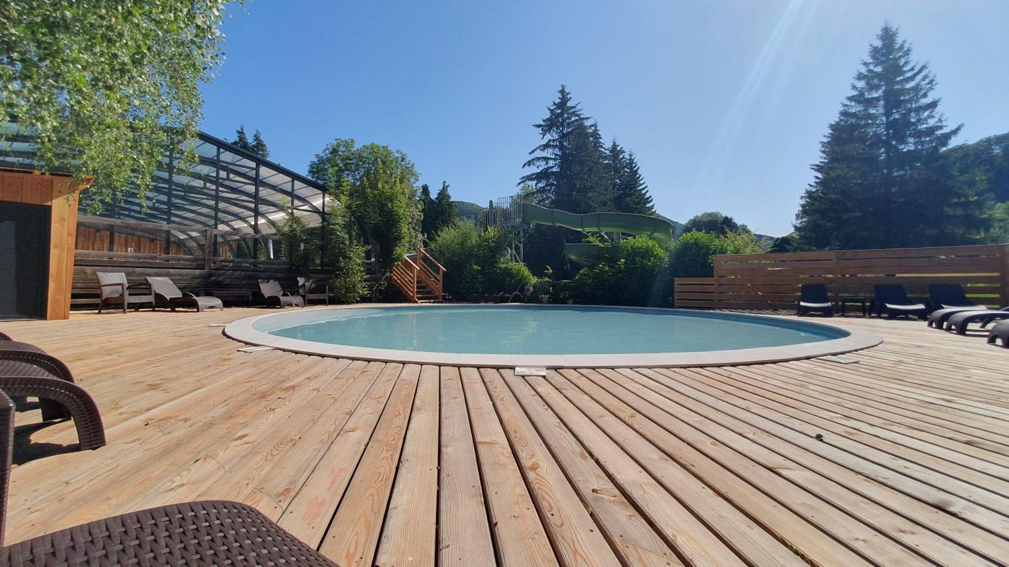 Camping Les Vernieres La Bourboule Sancy Экстерьер фото